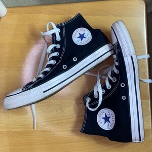 Black high top converse